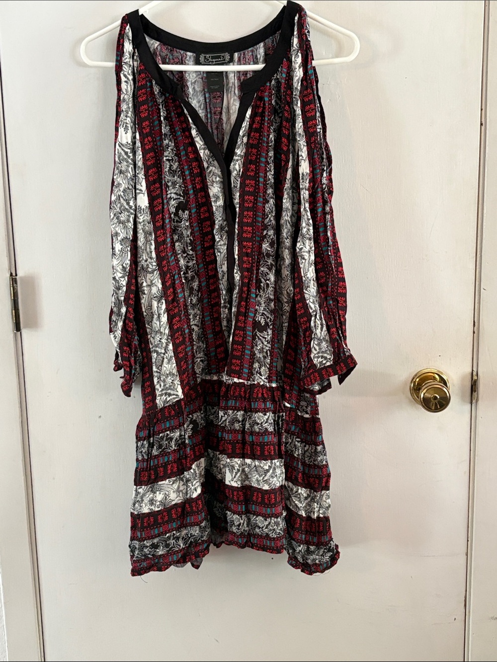 Shyanne black white multicolored striped floral cold shoulder dress Size XL